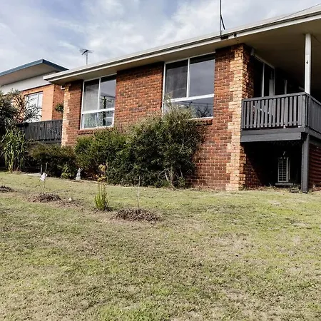 Suncatcher St Helens - Views - Sleeps 4 Exterior photo